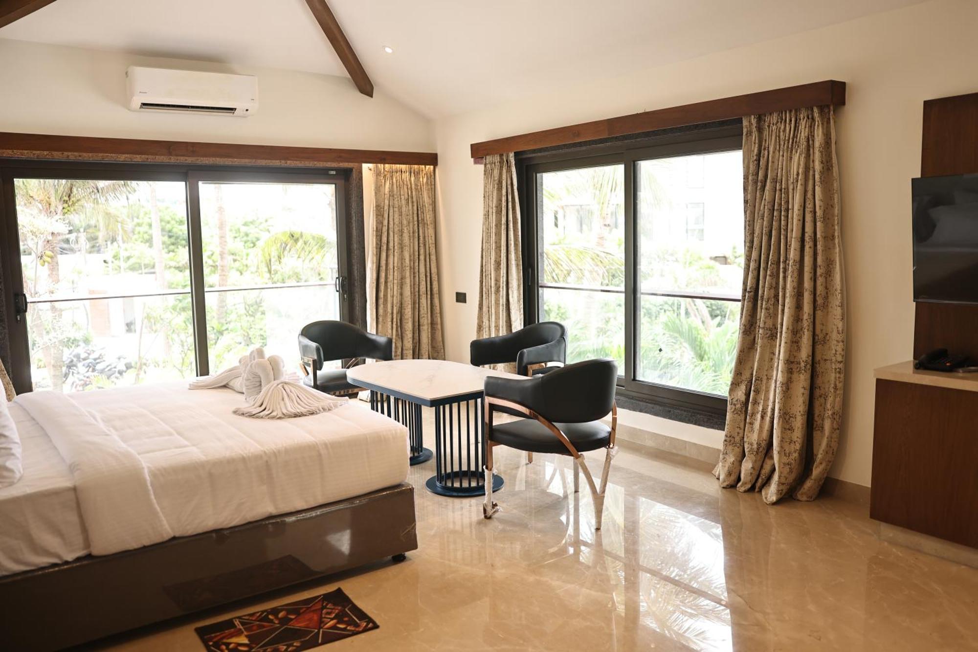 Mstays Ecr By Mirabilis Hotel Chennai Exterior foto